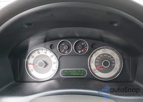 2008 Ford Taurus X Limited z USA, uszkodzony, nr VIN 1FMDK03WX8GA24428